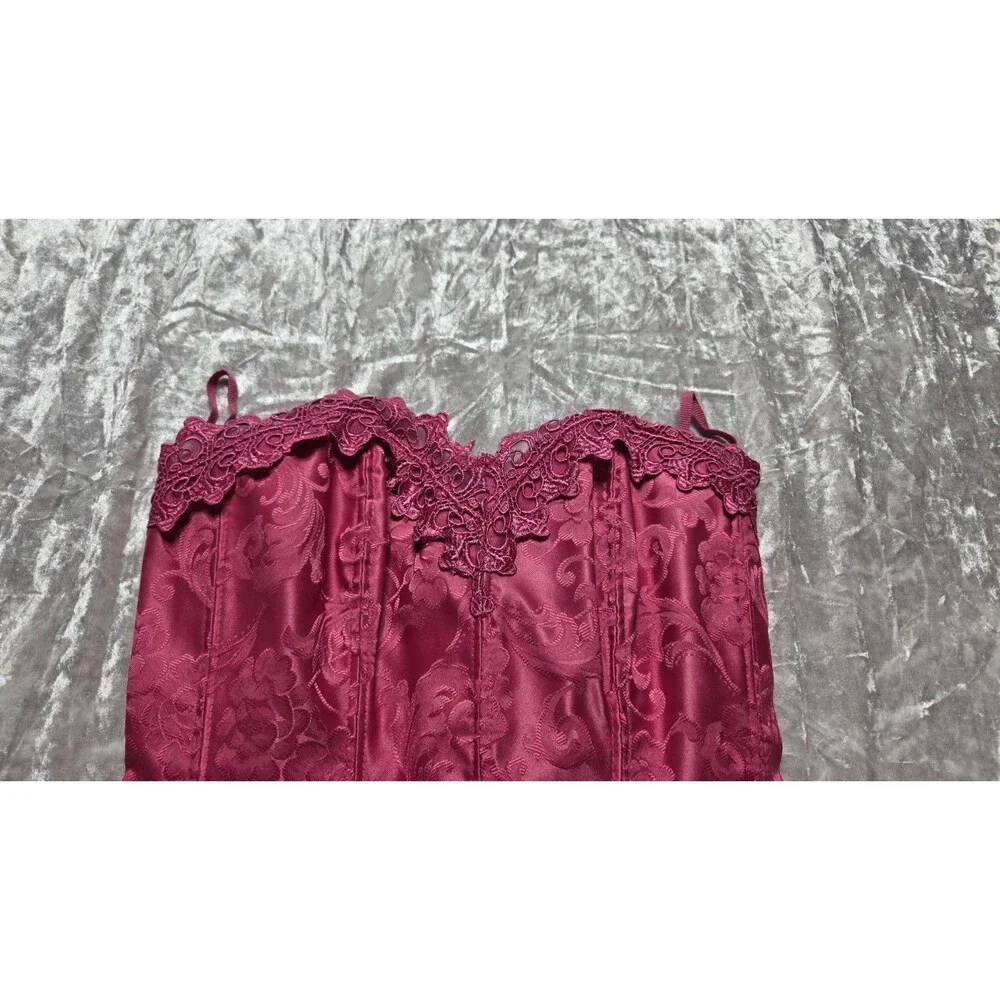 Fredericks of Hollywood new raspberry